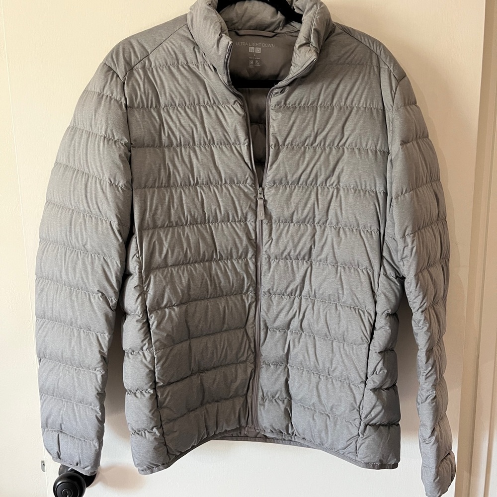 Uniqlo Ultra Light Down Jacket in Silver Gray